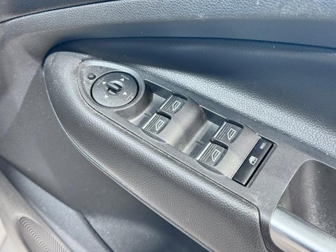 Ford Kuga 2.0 TDCi ST-Line X AWD Euro 6 (s/s) 5dr 29