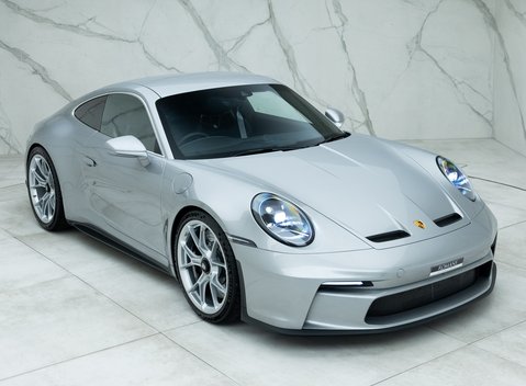 Porsche 911 GT3 Touring (992) 7