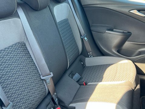 Vauxhall Astra SRI NAV 45