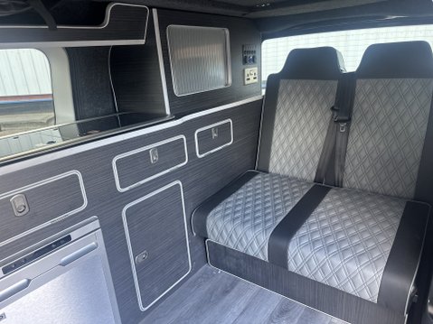 Volkswagen Caddy Maxi C20 Life TDI S-A Camper Pop-Top Automatic DSG 18