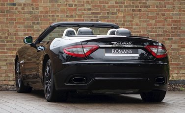 Maserati Grancabrio Sport 12
