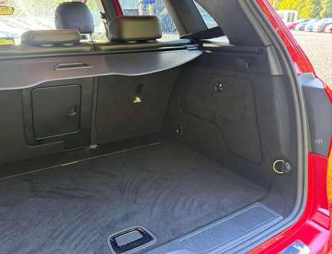 Mercedes-Benz B Class 2.1 B 200 AMG Line Premium+ D Auto 5dr 16