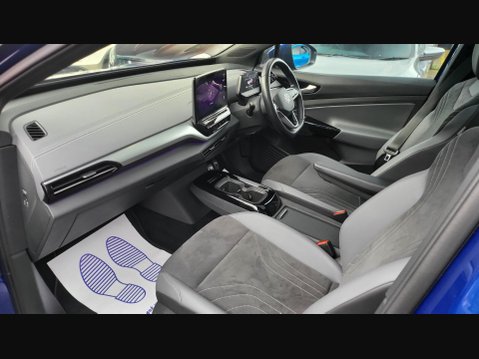 Volkswagen Id.5 Pro Performance 77kWh Style Auto 5dr 18