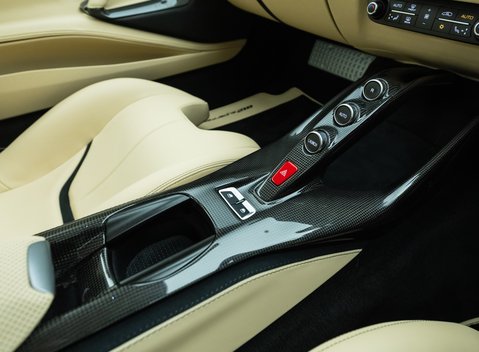 Ferrari 812 Superfast 20