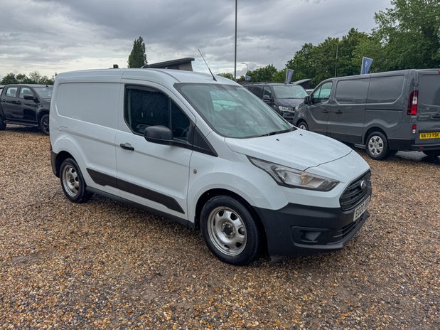 Ford Transit Connect SWB L1H1 [SOLD SM] Low Roof 200 Leader Sensors EURO 6 5
