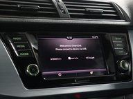 Skoda Fabia COLOUR EDITION TSI 38