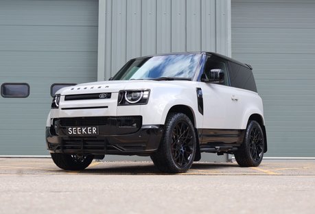 Land Rover Defender 90 2026 Brand NEW  HARD TOP STYLED BY SEEKER AIR SUSPENSION AND JUMP SEAT 