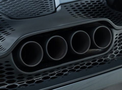 McLaren 765LT Spider 56