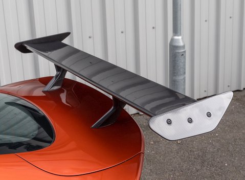 Aston Martin Vantage GT8 27