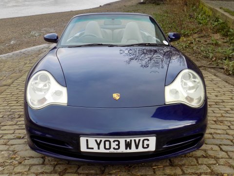 Porsche 911 CARRERA 2 CONVERTIBLE 11