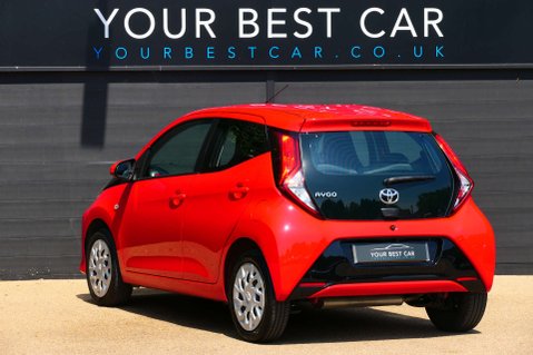 Toyota Aygo 1.0 Aygo X-Play TSS VVT-i 5dr 16