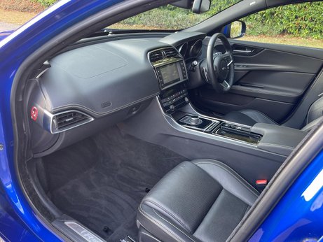 Jaguar XE 2.0i R-Sport Saloon 4dr Petrol Auto Euro 6 (s/s) (200 ps) 50