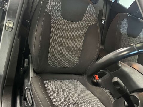 Vauxhall Grandland X 1.2 Grandland X SE T S/S 5dr 12