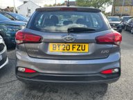 Hyundai i20 MPI SE 9