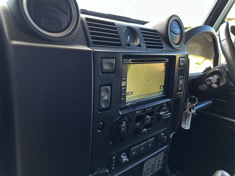 Land Rover Defender TD XS URBAN TRUCK CO 57