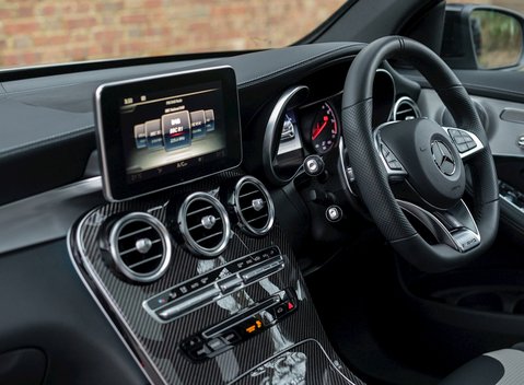 Mercedes-Benz GLC 63 4Matic 17