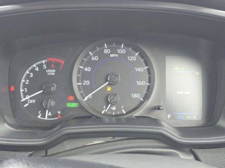 Toyota Corolla 1.8 VVT-h Design Touring Sports 5dr Petrol Hybrid CVT Euro 6 (s/s) (122 ps) 29