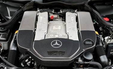 Mercedes-Benz CLK DTM AMG 30