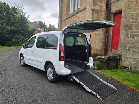 Citroen Berlingo Multispace BLUEHDI FEEL ETG6 25