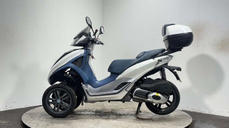 Piaggio MP3 YOURBAN LT, 2011, 32K, 300CC, RUNNING 3-WHEELER, SPARES/REPAIR/PROJECT 4