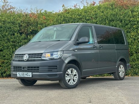 Volkswagen Transporter Shuttle S | T32 | 8 Seats | No VAT | Euro 6 | Vanlux