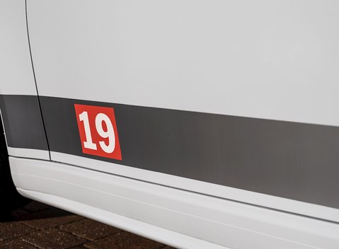 Porsche 911 (991.2) Carrera 4 GTS 'British Legends E 31