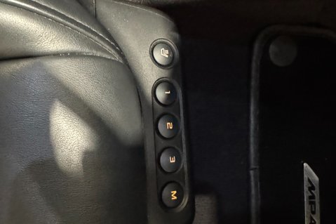 McLaren MP4-12C V8 38