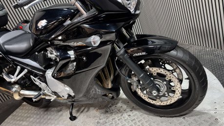Suzuki Bandit 1250 2009 ONLY 16K FULL LUGGAGE MOT JUNE 2027 TOURER BIKE 10