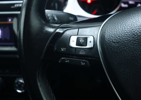 Volkswagen Golf 2.0 TDI BlueMotion Tech GT Hatchback 5dr Diesel Manual Euro 5 (s/s) (150 ps 32