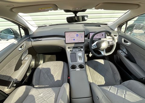 MG MGS6 EV 77kWh TROPHY 12
