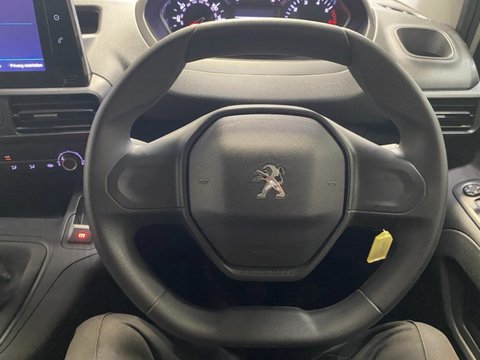 Peugeot Partner BLUEHDI PROFESSIONAL PREMIUM PLUS L1 14