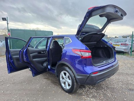 Nissan Qashqai 1.5 dCi Acenta Premium Euro 6 (s/s) 5dr 4