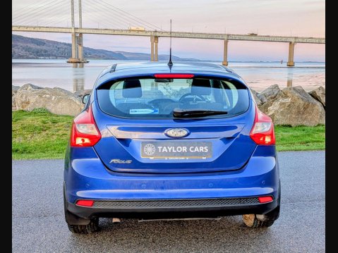 Ford Focus 1.6 TDCi Zetec Navigator Euro 5 (s/s) 5dr 6