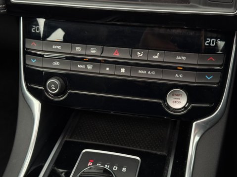 Jaguar XE 2.0d R-Sport Auto AWD Euro 6 (s/s) 4dr 74