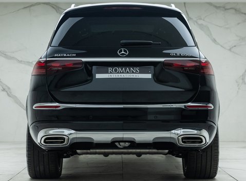 Mercedes-Benz GLS 600 Maybach 8