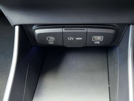 Hyundai BAYON 1.0 Bayon Premium T-GDI Auto 5dr 51