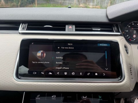 Land Rover Range Rover Velar 2.0 Range Rover Velar R-Dynamic SE D240 Auto 4WD 5dr 39