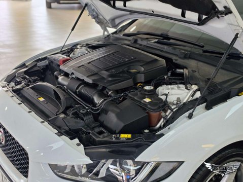 Jaguar XE 2.0i GPF R-Sport Auto Euro 6 (s/s) 4dr 95