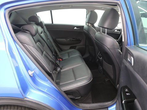 Kia Sportage 1.6 T-GDi 4 Euro 6 (s/s) 5dr 23