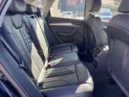 Audi Q5 TDI QUATTRO SPORT 11