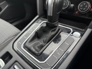 Volkswagen Passat SE NAV TDI DSG 14