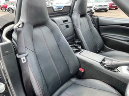Mazda MX-5 SPORT NAV 49
