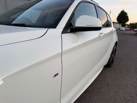 BMW 1 Series 1.5 118i M Sport Shadow Edition Auto 5dr 38