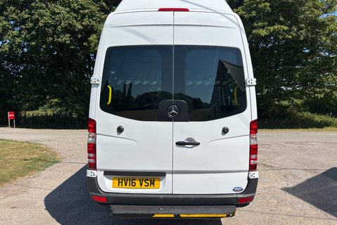 Mercedes-Benz Sprinter 519 4x4 14 Str Minibus with Air Con - Ex MOD 13