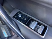 Jaguar F-Pace 2.0 D200 MHEV R-Dynamic HSE Auto AWD Euro 6 (s/s) 5dr 32