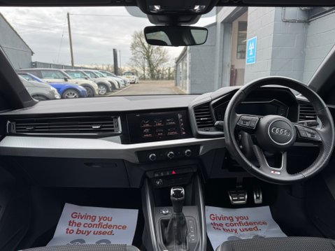 Audi A1 S LINE 35 TFSI S-A 26