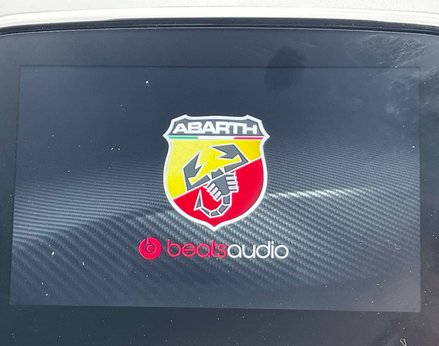 Abarth 695 1.4 695 Competizione (180) Semi-Auto 3dr 32