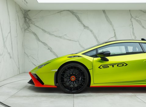 Lamborghini Huracan STO 63