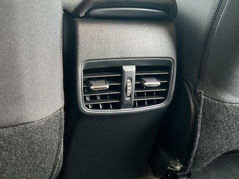 Suzuki Swace SZ-T 37