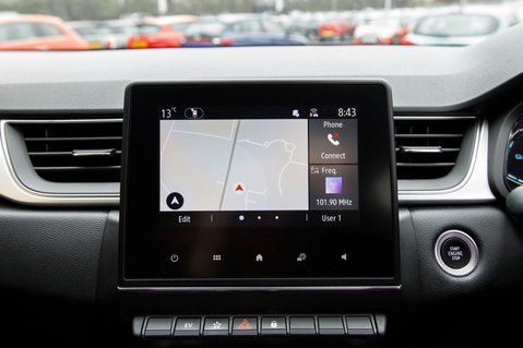 Renault Captur TECHNO E-TECH 22